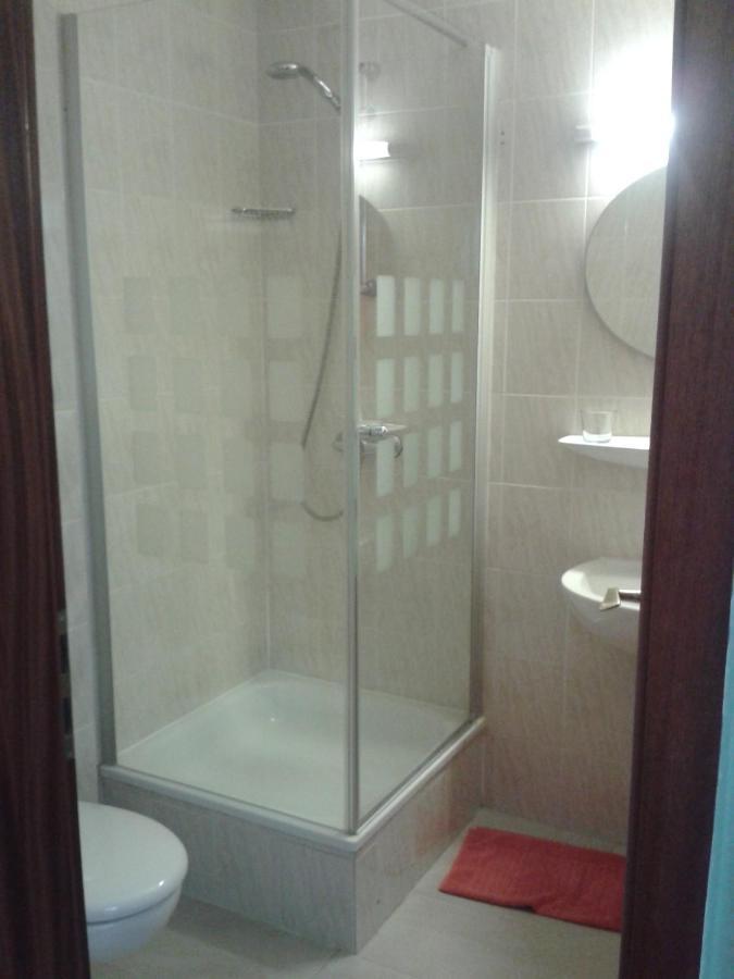 Standard Einzelzimmer mit Dusche